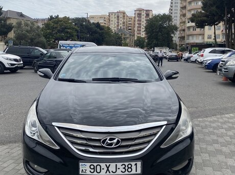 Hyundai Sonata 2010