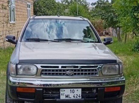 Nissan Pathfinder 1997