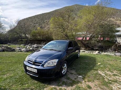 Toyota Corolla 2005