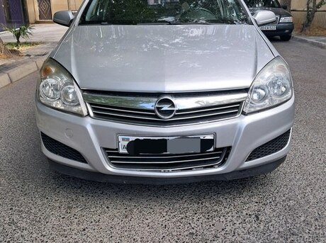 Opel Astra 2008