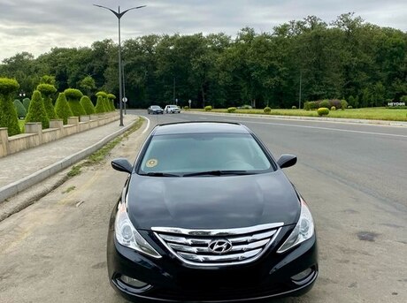 Hyundai Sonata 2012
