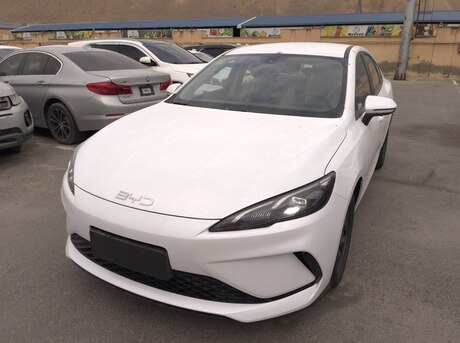 BYD Seal 05