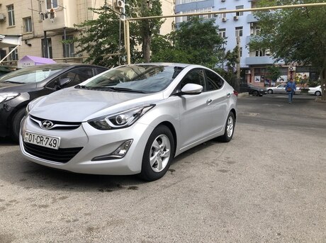 Hyundai Avante 2015