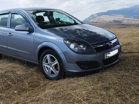 Opel Astra 2006
