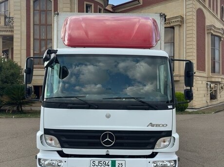 Mercedes Atego 818 2008