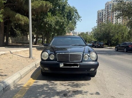 Mercedes E 220 d 1998
