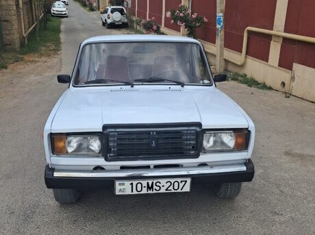 LADA (VAZ) 2107 2004