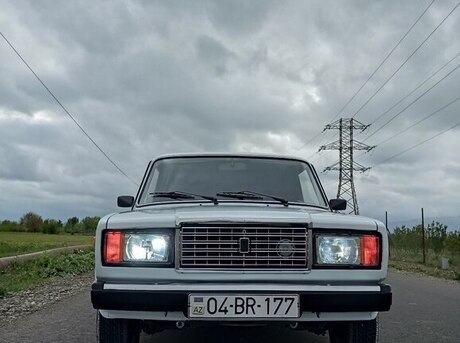 LADA (VAZ) 2107 2003