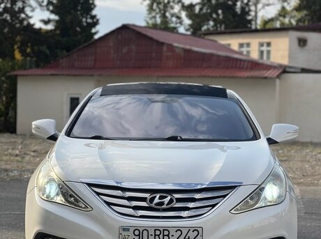 Hyundai Sonata 2011