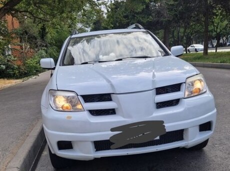 Mitsubishi Outlander 2003
