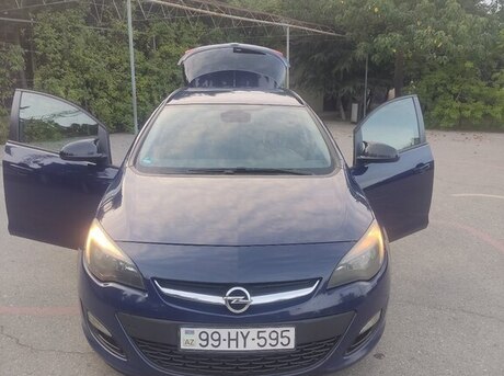 Opel Astra 2013