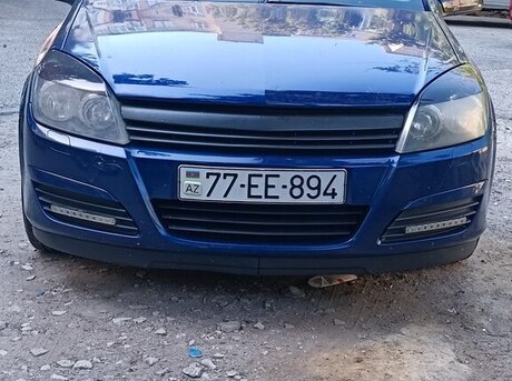 Opel Astra 2004