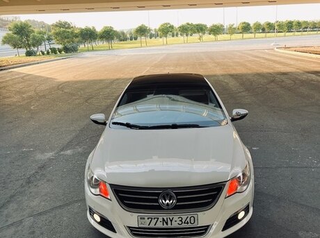Volkswagen Passat CC 2010