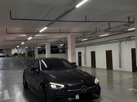 Mercedes C 180