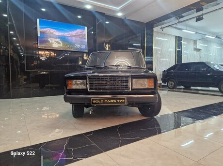 LADA (VAZ) 2107