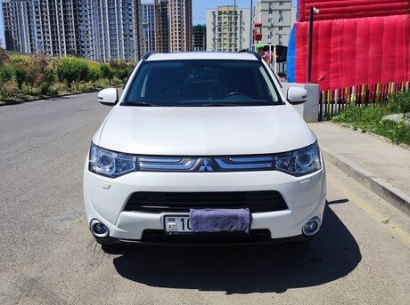 Mitsubishi Outlander 2014