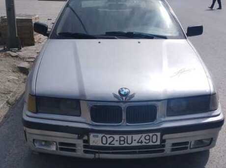 BMW 318 1992