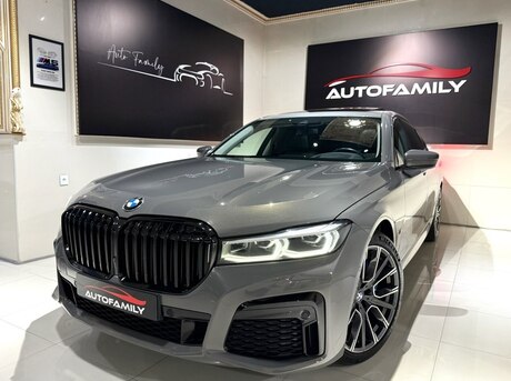 BMW 740