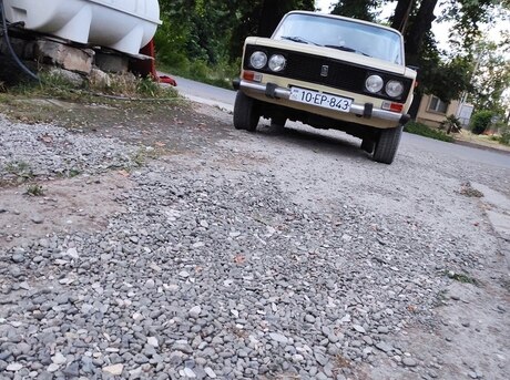 LADA (VAZ) 2106 1985