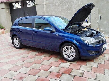 Opel Astra 2009