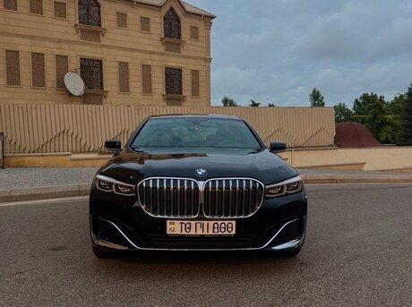 BMW 730 2020