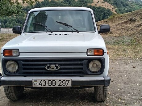 LADA (VAZ) Niva