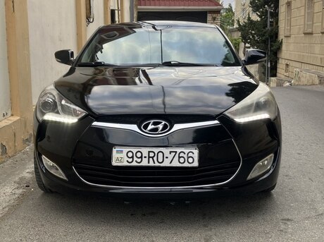 Hyundai Veloster 2012