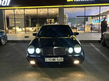 Mercedes E 280