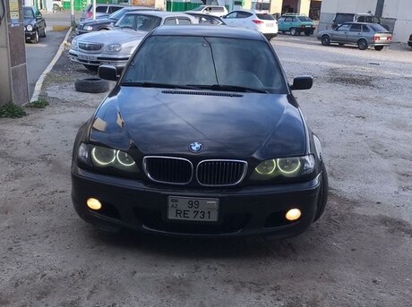 BMW 320 2003