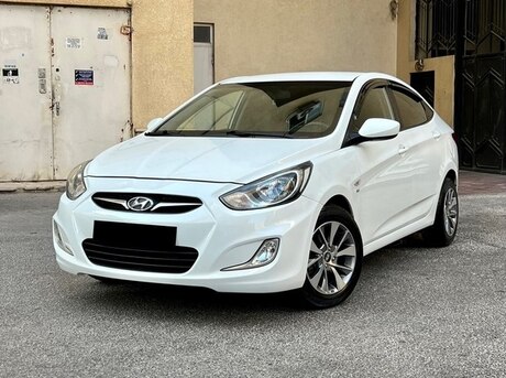 Hyundai Accent 2012