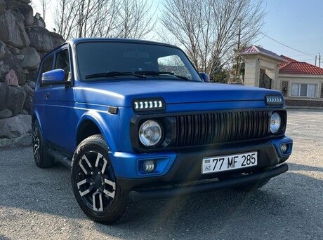 LADA (VAZ) Niva 2013