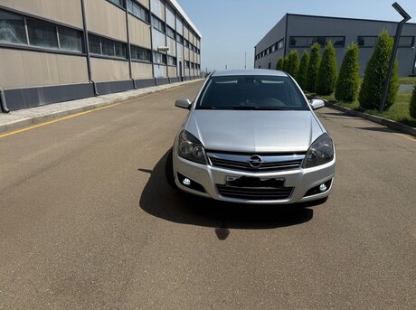 Opel Astra 2009