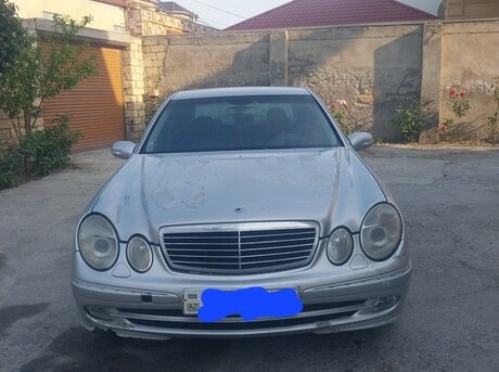 Mercedes E 220 d 2003