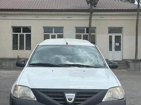 Dacia Logan 2011