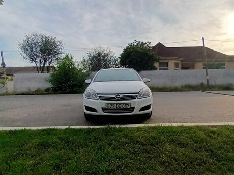 Opel Astra 2009