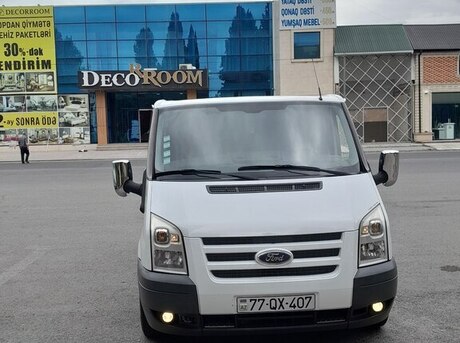 Ford Transit 2010