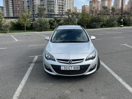 Opel Astra 2015