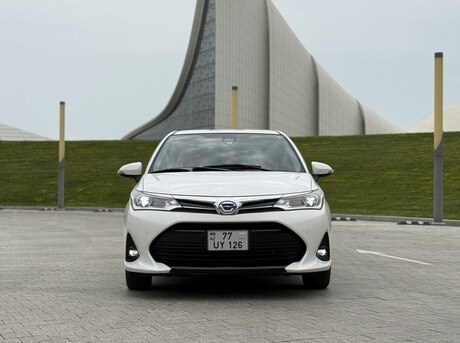 Toyota Corolla Fielder 2019