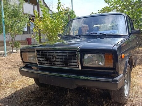 LADA (VAZ) 2107