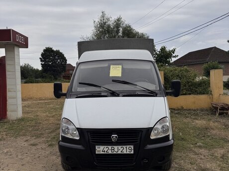 GAZ 33027 2005