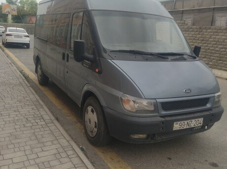 Ford Transit 2000