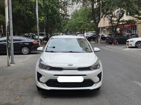 Kia Rio 2021