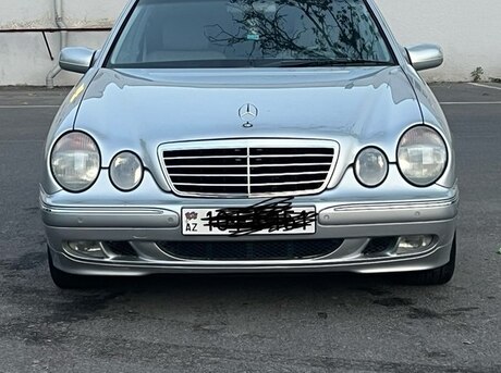 Mercedes E 280