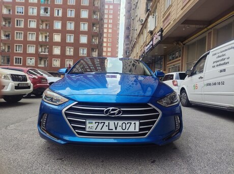 Hyundai Elantra 2016