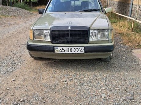 Mercedes E 230 1987