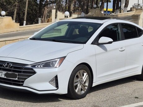Hyundai Elantra 2019