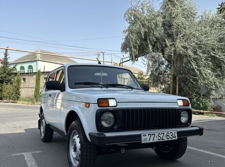 LADA (VAZ) Niva 2014