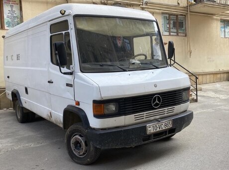 Mercedes 609 D 1995