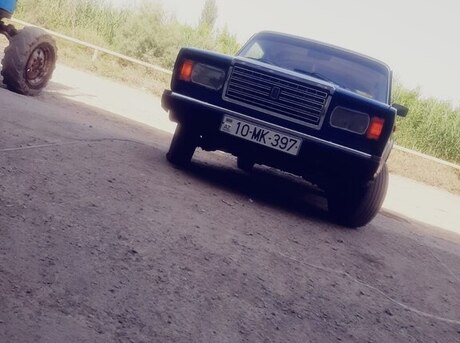 LADA (VAZ) 2107 2004