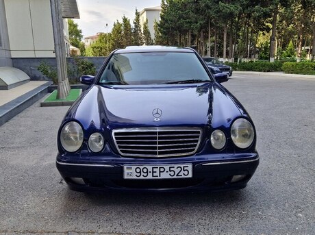 Mercedes E 270 2000